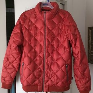 NWT XL Patagonia Prow Bomber Jacket down puffy